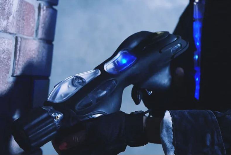 Gros plan sur un pistolet laser Arena'07